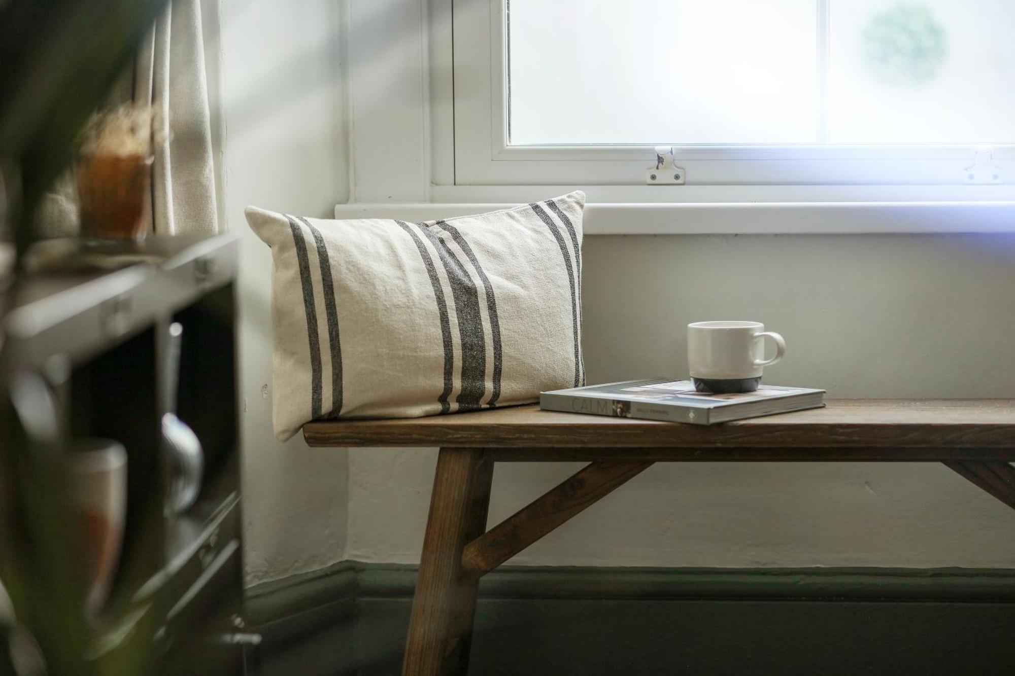 New Luxury For 2024 - Central Plymouth House - Sleeps 10 - Access To Plymouth Town - Close To The Barbican - Pets Welcome - Parking Available - By Luxe Living By Sophia ภายนอก รูปภาพ